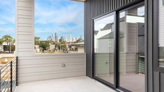 Houston 3-story, 3-bed 1524 Welch Street-idx