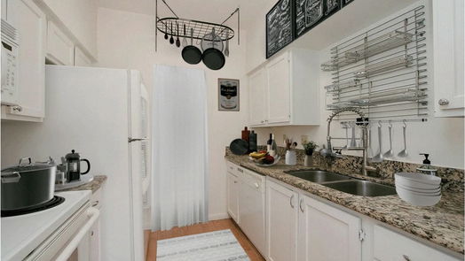 Houston 2-story, 2-bed 2100 Commonwealth Street O-idx