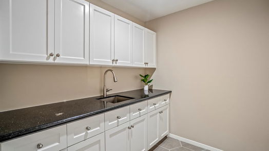 Houston 3-story, 3-bed 6405 Schuler Street-idx
