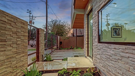 Houston 3-story, 4-bed 1005 W 7th 1/2 Street-idx