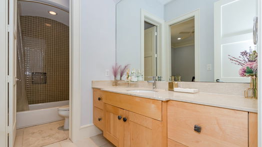 Houston 5-story, 3-bed 5206 Calle Montilla Place-idx