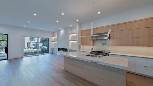 Houston 3-story, 4-bed 6407 Pickens Street B-idx