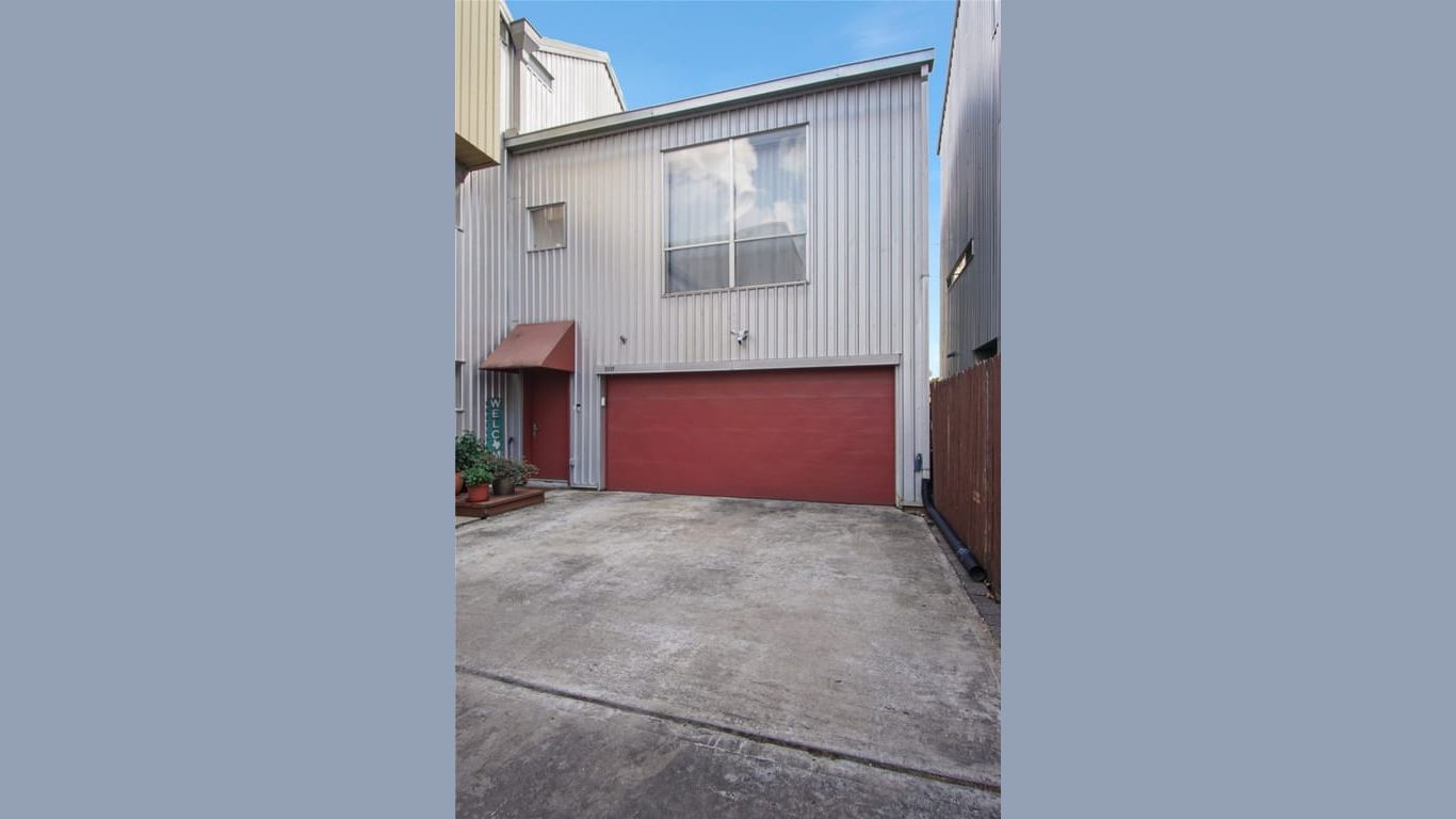Houston 3-story, 2-bed 5117 Lillian Street-idx