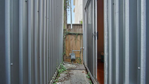 Houston 3-story, 2-bed 5117 Lillian Street-idx