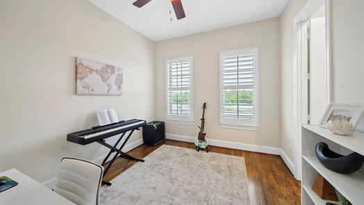 Houston 4-story, 3-bed 5707 Arabelle Crest-idx