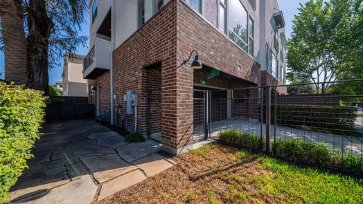 Houston 3-story, 3-bed 6032 Clyde Street-idx