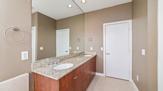 Houston 3-story, 3-bed 2112 Reinerman Street A-idx