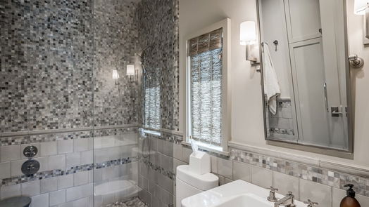 Houston 2-story, 2-bed 748 Arlington Street-idx