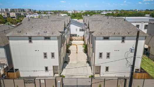 Houston 3-story, 3-bed 4308 Marina Street C-idx