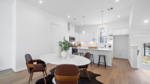 Houston 3-story, 3-bed 4308 Marina Street C-idx