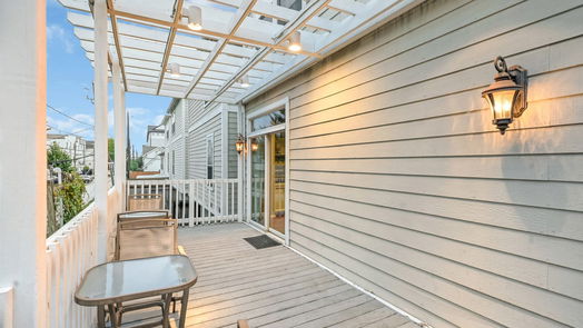 Houston 3-story, 2-bed 4310 Eigel Street-idx
