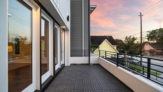 Houston 3-story, 4-bed 1520 Houston Avenue-idx