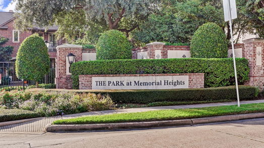 Houston 3-story, 3-bed 414 Park Trail Lane-idx