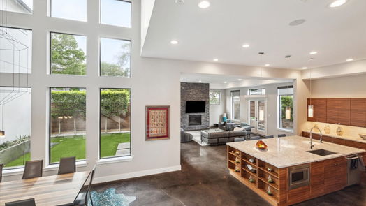 Houston 3-story, 4-bed 6026 Camellia Street-idx