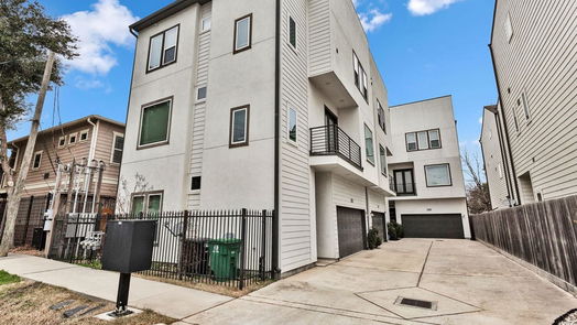 Houston 3-story, 3-bed 5920 Petty Street B-idx