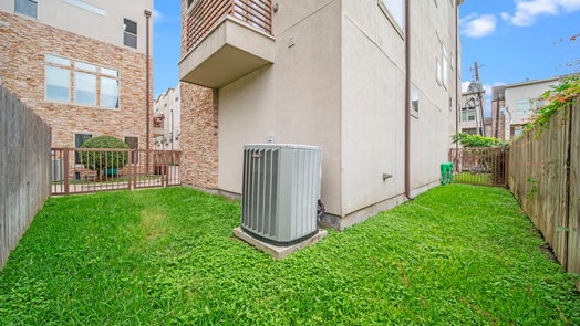 Houston 4-story, 3-bed 4432 Eli Street D-idx