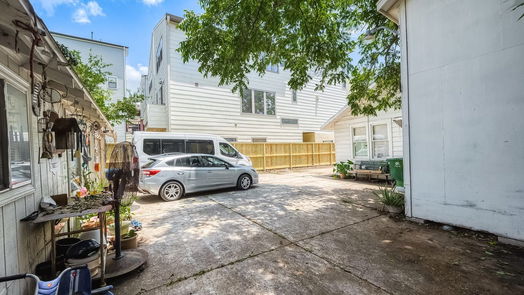 Houston 1-story, 3-bed 6020 Truro Street-idx