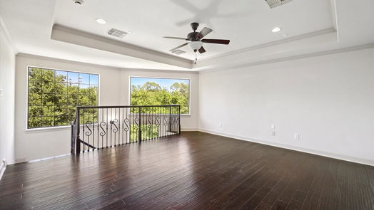 Houston 3-story, 3-bed 6008 Glencove Street B-idx