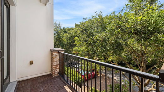 Houston 3-story, 4-bed 4509 Blossom Street-idx