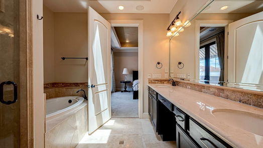 Houston 3-story, 3-bed 715 Malone Street-idx