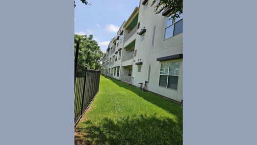 Houston 1-story, 1-bed 1441 East Street 311-idx