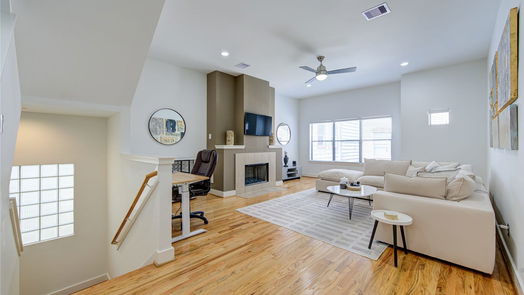 Houston 3-story, 2-bed 5822 Larkin Street-idx