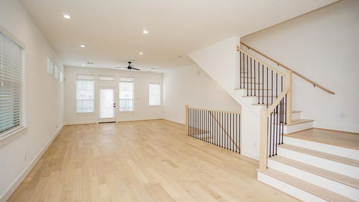 Houston 3-story, 3-bed 5320 Kansas Street-idx