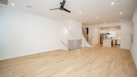 Houston 3-story, 3-bed 5320 Kansas Street-idx