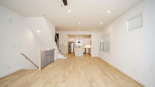 Houston 3-story, 3-bed 5320 Kansas Street-idx