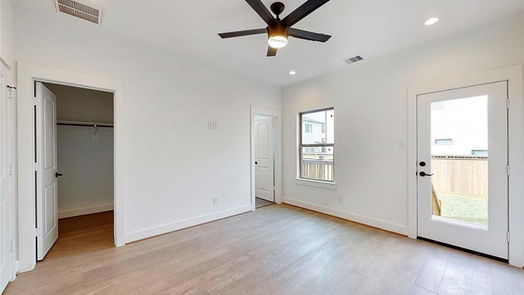 Houston 3-story, 3-bed 5320 Kansas Street-idx