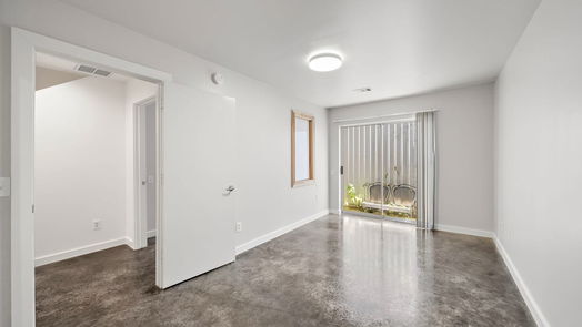 Houston 3-story, 2-bed 5123 Lillian Street-idx