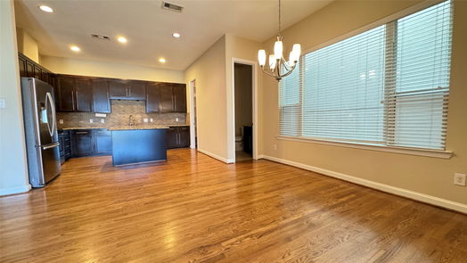 Houston 3-story, 3-bed 5831 Katy Street-idx