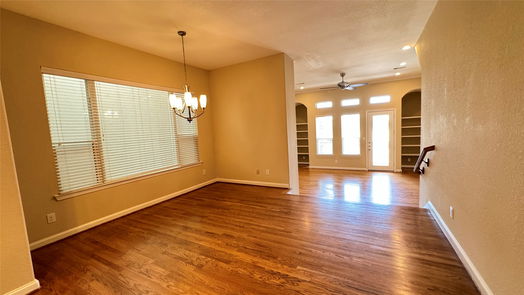 Houston 3-story, 3-bed 5831 Katy Street-idx