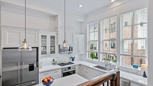 Houston 3-story, 2-bed 2710 Stetler Place-idx