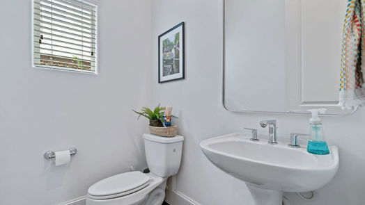 Houston 3-story, 2-bed 2710 Stetler Place-idx