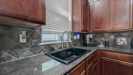 Houston 3-story, 3-bed 1144 Patterson Street-idx