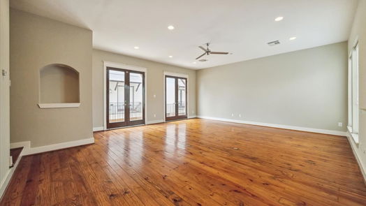 Houston 3-story, 3-bed 5305 Nett Street C-idx