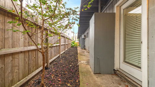 Houston 1-story, 1-bed 5226 Petty Street 4-idx