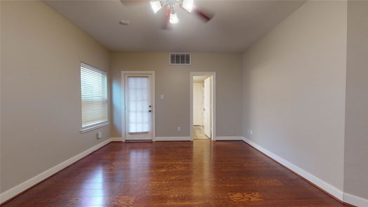 Houston 3-story, 3-bed 5617 Feagan Street-idx