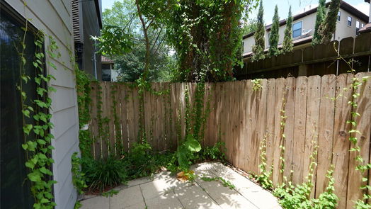 Houston 3-story, 3-bed 4302 Gibson Street B-idx