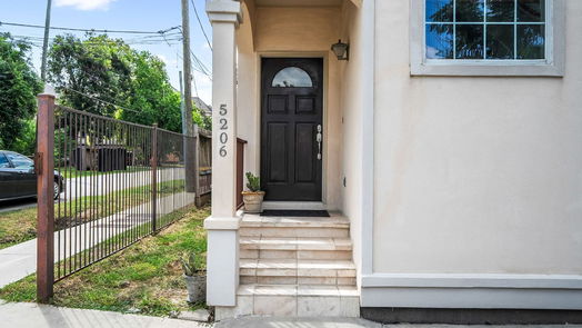 Houston 3-story, 3-bed 5206 Petty Street-idx