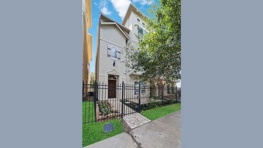 Houston 3-story, 2-bed 1719 Spring Street-idx