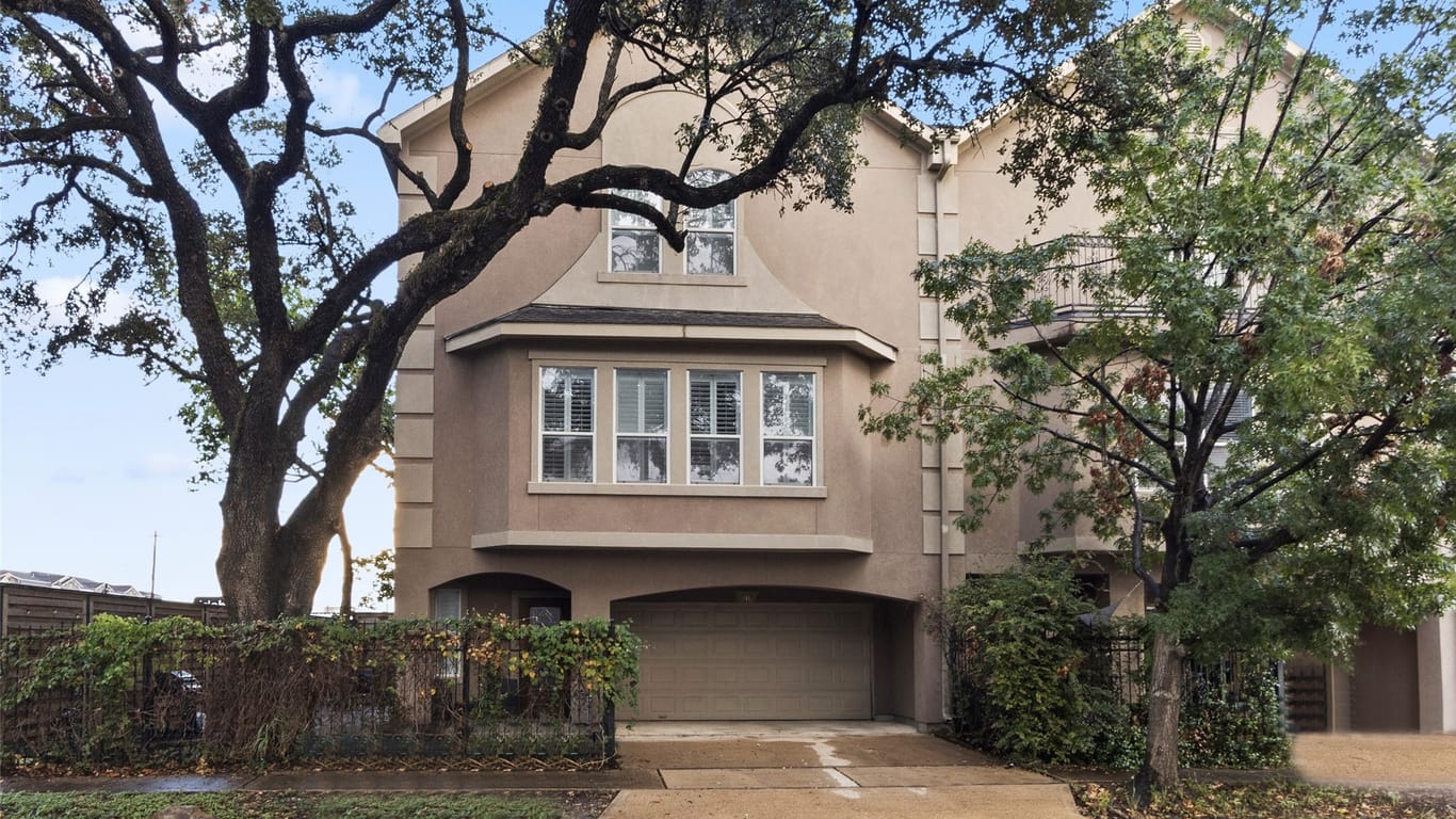 Houston 3-story, 3-bed 918 Detering Street-idx