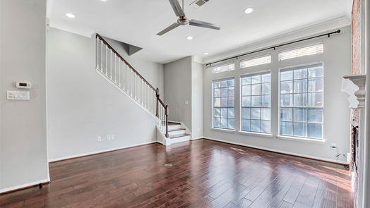 Houston 3-story, 3-bed 5326 Blossom Street-idx