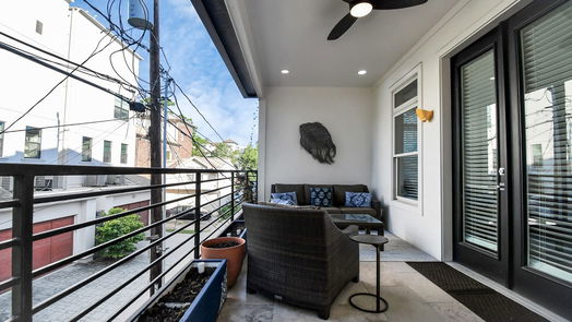 Houston 4-story, 3-bed 6407 Rodrigo Street B-idx