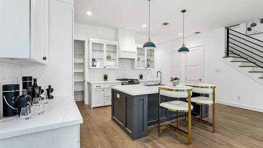 Houston 2-story, 5-bed 812 Lawrence Street-idx