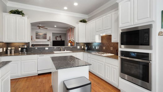 Houston 3-story, 3-bed 3023 Heritage Creek Terrace-idx