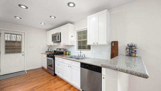 Houston 1-story, 2-bed 622 E 27th Street-idx