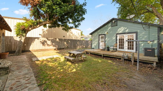 Houston 1-story, 2-bed 622 E 27th Street-idx