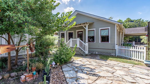 Houston 1-story, 3-bed 1321 W 21st Street-idx